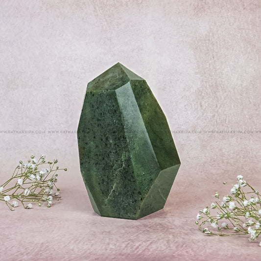 Green Aventurine - 714gm