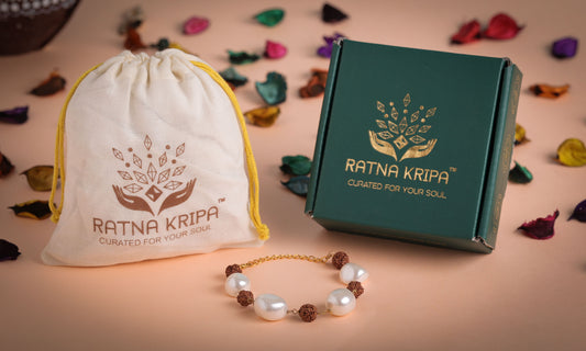 Rudraksha & Fresh Water Pearl Bracelet